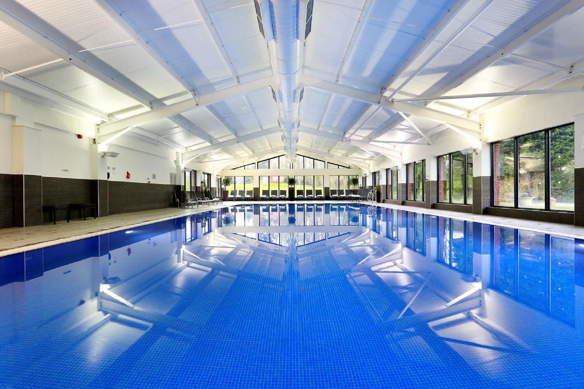 Macdonald Hill Valley Hotel, Spa & Golf Resort Whitchurch  Exteriör bild