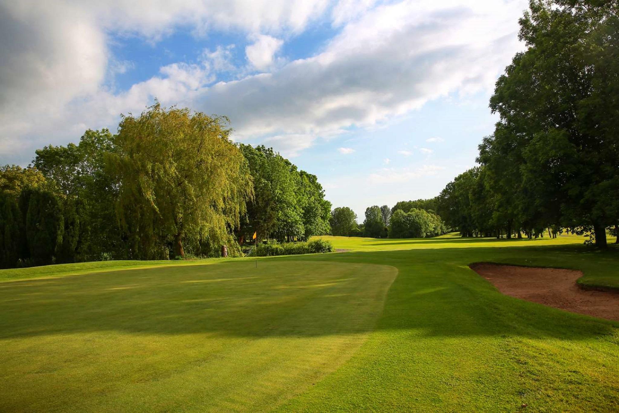 Macdonald Hill Valley Hotel, Spa & Golf Resort Whitchurch  Exteriör bild