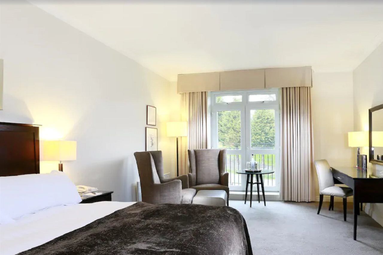 Macdonald Hill Valley Hotel, Spa & Golf Resort Whitchurch  Exteriör bild